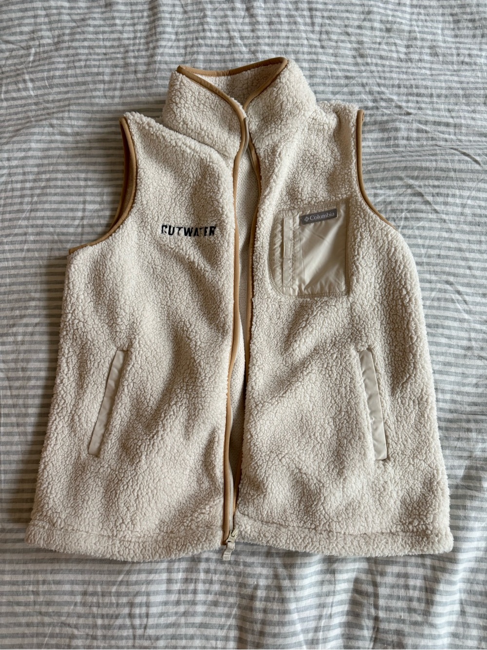 Cutwater Columbia White Fleece Vest